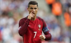 最新阿斯顿维拉半决赛伤病（阿斯顿维拉球迷）